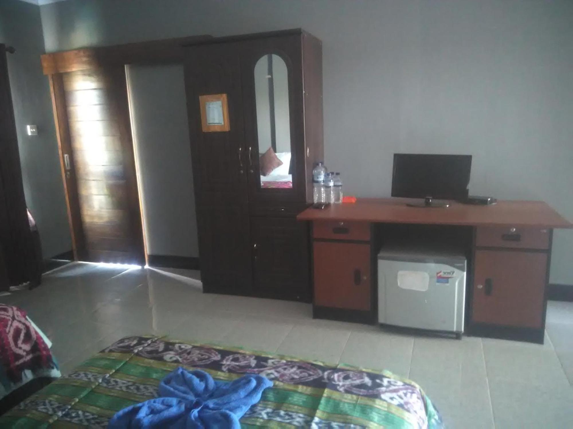Bumbang Ridho Malik Hotel מראה חיצוני תמונה
